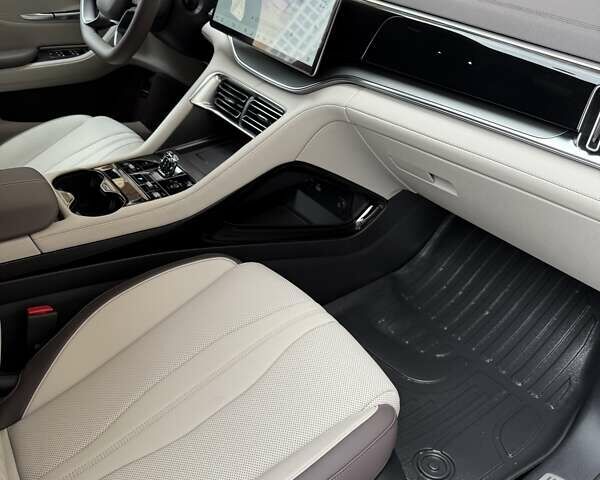 Серый БИД Song Plus, объемом двигателя 0 л и пробегом 1 тыс. км за 28900 $, фото 12 на Automoto.ua