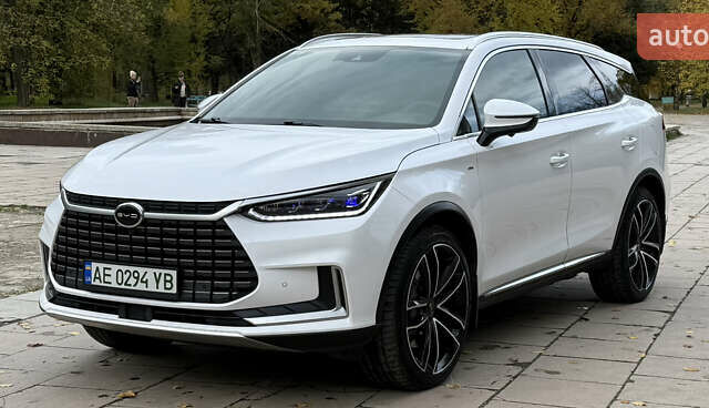 БИД Tang 2021 в Желтых Водах на Automoto.ua Белый БИД Tang, объемом двигателя 0 л и пробегом 75 тыс. км за 28900 $, фото 9 на Automoto.ua