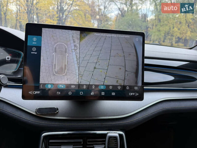 БИД Tang 2021 в Желтых Водах на Automoto.ua Белый БИД Tang, объемом двигателя 0 л и пробегом 75 тыс. км за 28900 $, фото 30 на Automoto.ua