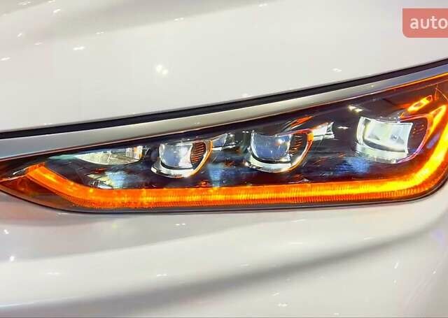 Белый БИД Tang, объемом двигателя 0 л и пробегом 4 тыс. км за 39900 $, фото 1 на Automoto.ua