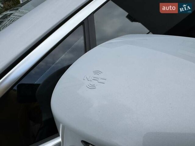 Белый БИД Tang, объемом двигателя 0 л и пробегом 2 тыс. км за 37000 $, фото 12 на Automoto.ua