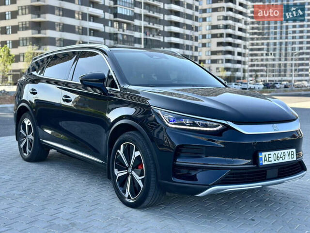 Черный БИД Tang, объемом двигателя 0 л и пробегом 51 тыс. км за 28200 $, фото 1 на Automoto.ua