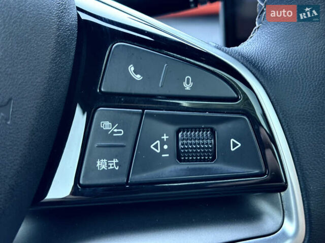 Черный БИД Tang, объемом двигателя 0 л и пробегом 51 тыс. км за 28200 $, фото 82 на Automoto.ua
