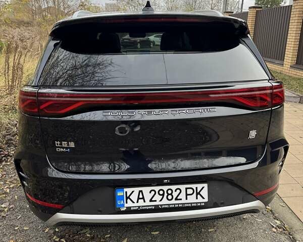 Черный БИД Tang, объемом двигателя 1.5 л и пробегом 17 тыс. км за 35900 $, фото 7 на Automoto.ua