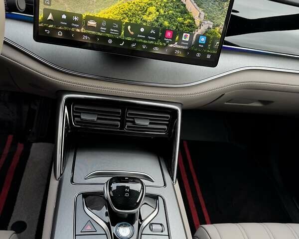 Черный БИД Tang, объемом двигателя 1.5 л и пробегом 17 тыс. км за 35900 $, фото 12 на Automoto.ua