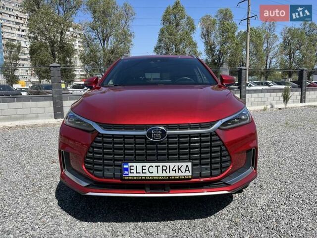 Красный БИД Tang, объемом двигателя 0 л и пробегом 68 тыс. км за 29000 $, фото 4 на Automoto.ua