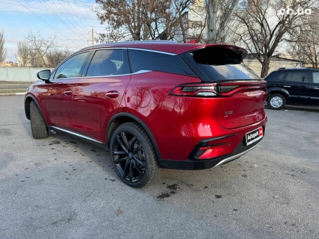 Красный БИД Tang, объемом двигателя 2 л и пробегом 7 тыс. км за 38990 $, фото 2 на Automoto.ua