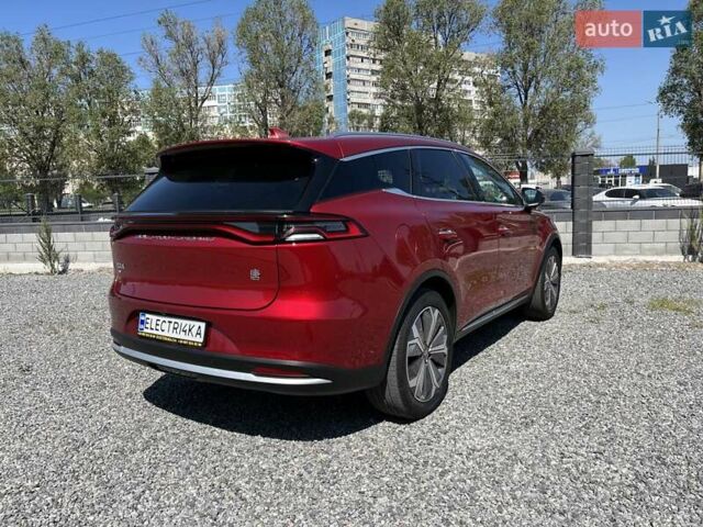 Красный БИД Tang, объемом двигателя 0 л и пробегом 68 тыс. км за 29000 $, фото 1 на Automoto.ua