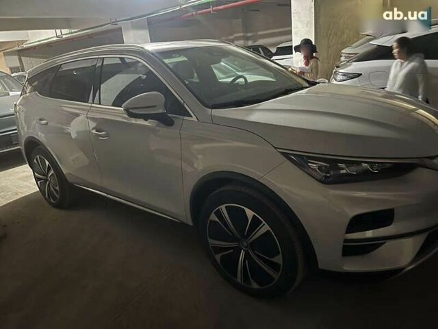 БИД Tang, объемом двигателя 0 л и пробегом 10 тыс. км за 28500 $, фото 3 на Automoto.ua