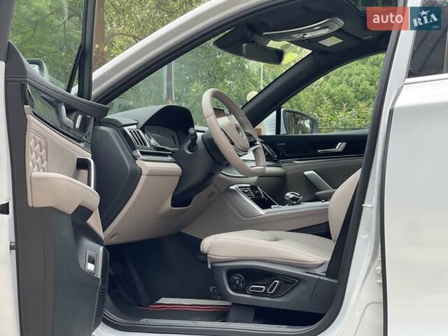 БИД Tang, объемом двигателя 1.5 л и пробегом 3 тыс. км за 35500 $, фото 5 на Automoto.ua
