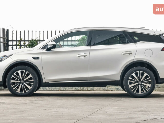 БІД Tang, об'ємом двигуна 1.5 л та пробігом 0 тис. км за 36500 $, фото 5 на Automoto.ua