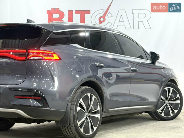 Сірий БІД Tang, об'ємом двигуна 0 л та пробігом 70 тис. км за 32700 $, фото 18 на Automoto.ua