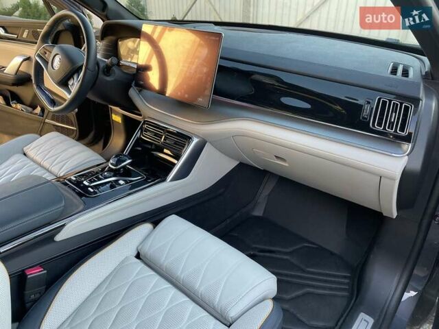 Серый БИД Tang, объемом двигателя 0 л и пробегом 18 тыс. км за 35350 $, фото 28 на Automoto.ua