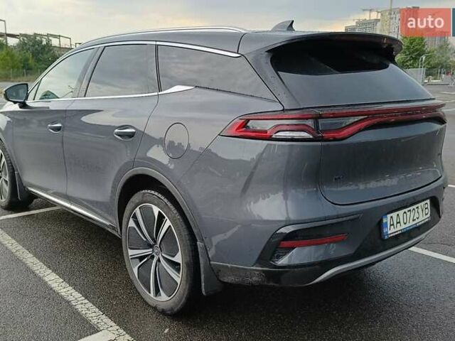 Серый БИД Tang, объемом двигателя 0 л и пробегом 85 тыс. км за 35000 $, фото 7 на Automoto.ua