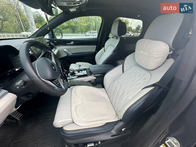 Серый БИД Tang, объемом двигателя 0 л и пробегом 22 тыс. км за 39999 $, фото 21 на Automoto.ua