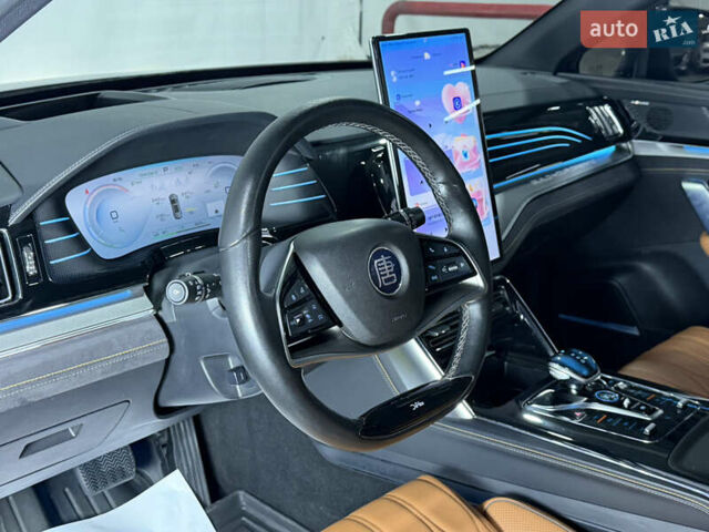 Сірий БІД Tang, об'ємом двигуна 0 л та пробігом 70 тис. км за 32700 $, фото 23 на Automoto.ua