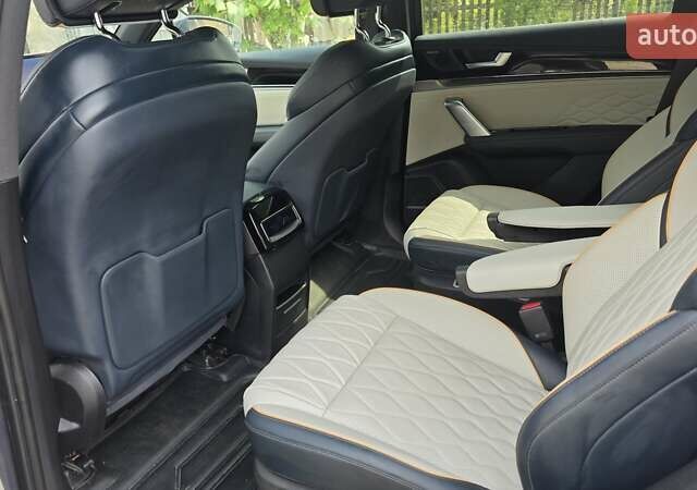 Серый БИД Tang, объемом двигателя 0 л и пробегом 19 тыс. км за 35000 $, фото 16 на Automoto.ua