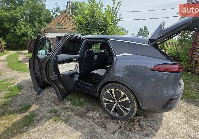Серый БИД Tang, объемом двигателя 0 л и пробегом 19 тыс. км за 35000 $, фото 11 на Automoto.ua