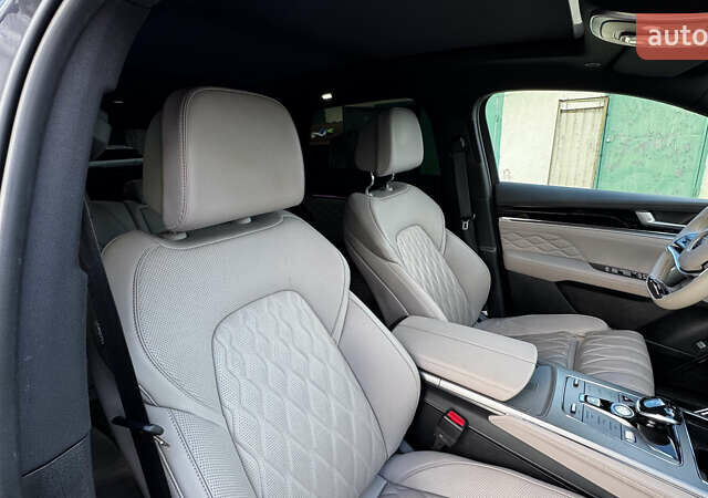Серый БИД Tang, объемом двигателя 0 л и пробегом 72 тыс. км за 35000 $, фото 10 на Automoto.ua