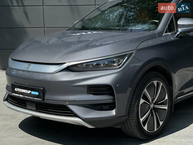 Серый БИД Tang, объемом двигателя 0 л и пробегом 22 тыс. км за 32500 $, фото 2 на Automoto.ua