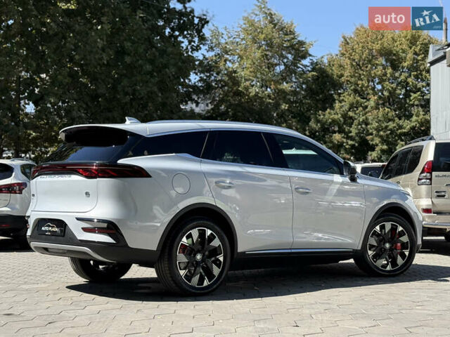 Серый БИД Tang, объемом двигателя 0 л и пробегом 10 тыс. км за 35900 $, фото 27 на Automoto.ua