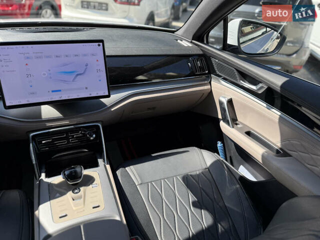 Серый БИД Tang, объемом двигателя 0 л и пробегом 10 тыс. км за 35900 $, фото 50 на Automoto.ua