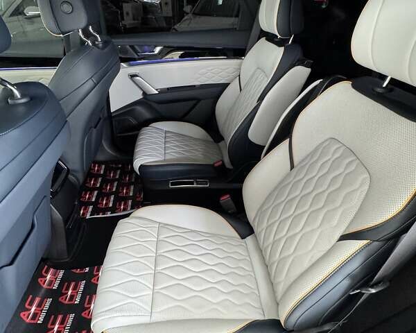 Серый БИД Tang, объемом двигателя 0 л и пробегом 5 тыс. км за 38000 $, фото 27 на Automoto.ua