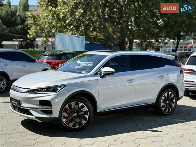Серый БИД Tang, объемом двигателя 0 л и пробегом 10 тыс. км за 35900 $, фото 9 на Automoto.ua