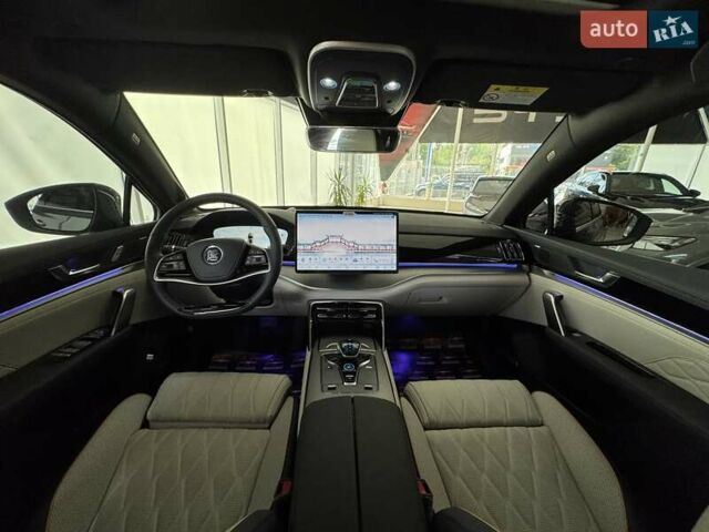 Серый БИД Tang, объемом двигателя 0 л и пробегом 5 тыс. км за 38000 $, фото 15 на Automoto.ua