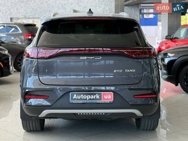Серый БИД Tang, объемом двигателя 0 л и пробегом 23 тыс. км за 36990 $, фото 8 на Automoto.ua