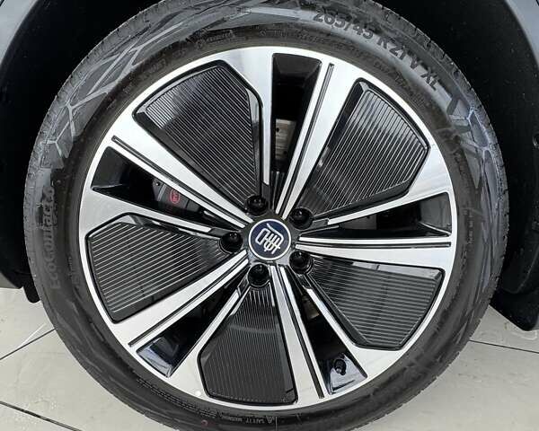 Серый БИД Tang, объемом двигателя 0 л и пробегом 5 тыс. км за 38000 $, фото 9 на Automoto.ua