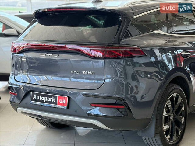 Серый БИД Tang, объемом двигателя 0 л и пробегом 23 тыс. км за 36990 $, фото 10 на Automoto.ua