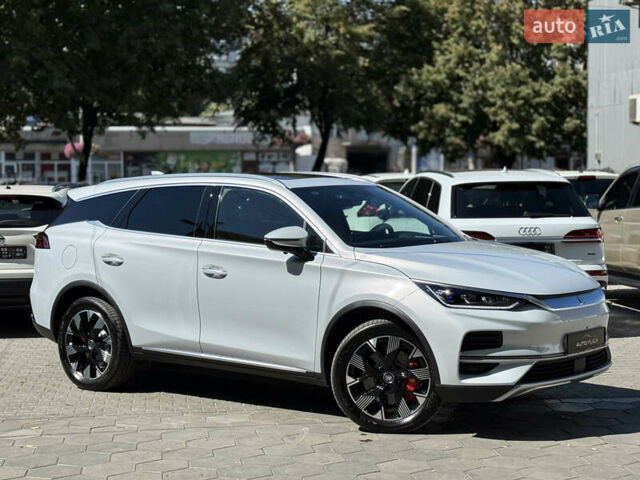 Серый БИД Tang, объемом двигателя 0 л и пробегом 10 тыс. км за 35900 $, фото 18 на Automoto.ua