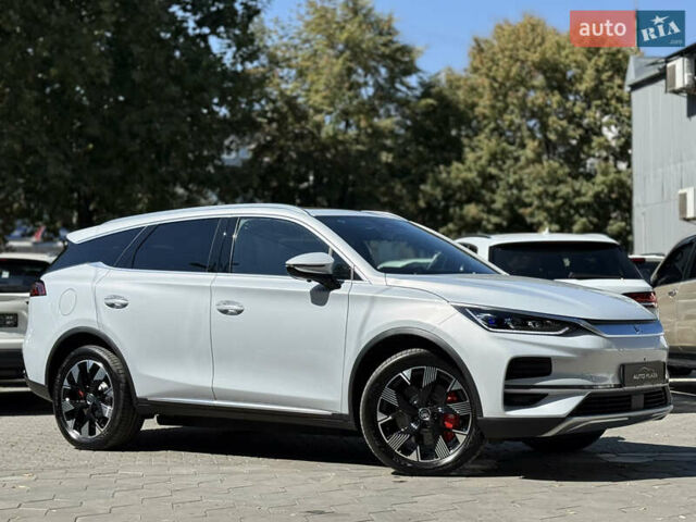 Серый БИД Tang, объемом двигателя 0 л и пробегом 10 тыс. км за 35900 $, фото 19 на Automoto.ua