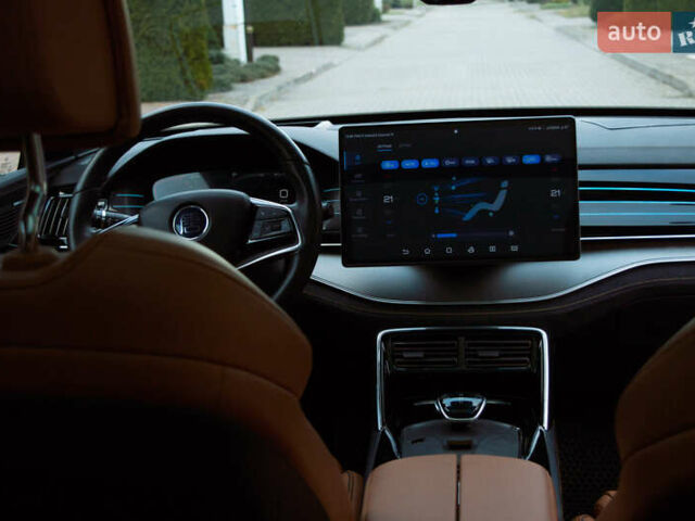 Синий БИД Tang, объемом двигателя 0 л и пробегом 30 тыс. км за 32700 $, фото 12 на Automoto.ua