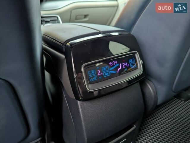 БІД Tang 2023 у Львові на Automoto.ua Синій БІД Tang, об'ємом двигуна 0 л та пробігом 17 тис. км за 34499 $, фото 43 на Automoto.ua