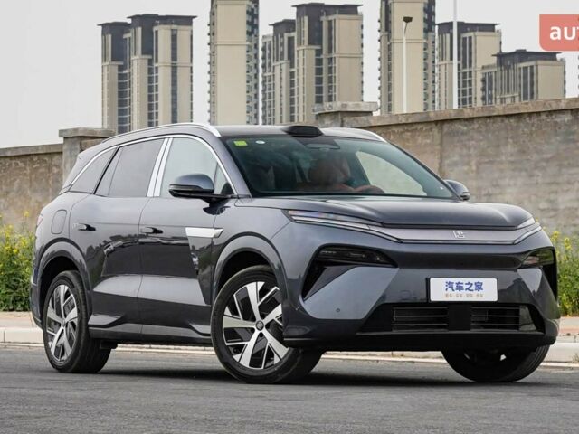 купити нове авто БІД Tang L 2025 року від офіційного дилера Максим Путрівка БІД фото