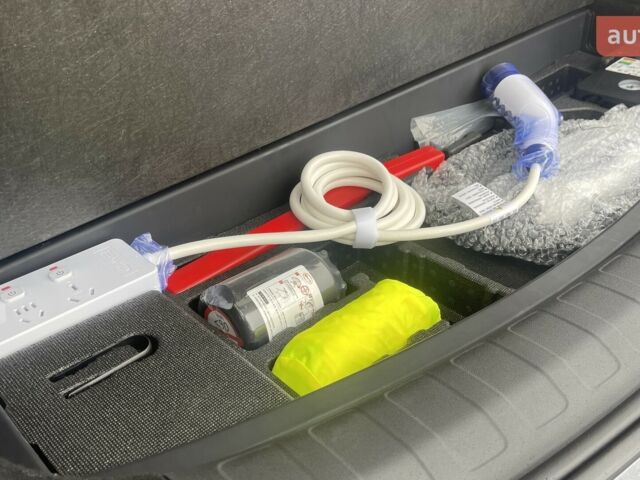 купити нове авто БІД Tang L 2025 року від офіційного дилера Максим Путрівка БІД фото