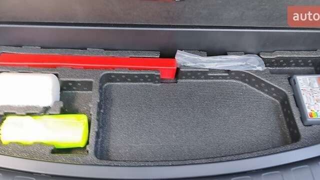 Серый БИД Tang L, объемом двигателя 0 л и пробегом 1 тыс. км за 47000 $, фото 32 на Automoto.ua