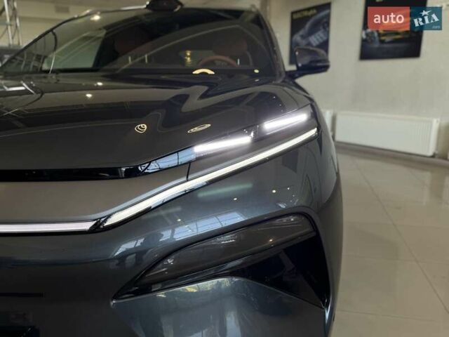 Серый БИД Tang L, объемом двигателя 0 л и пробегом 1 тыс. км за 44700 $, фото 3 на Automoto.ua