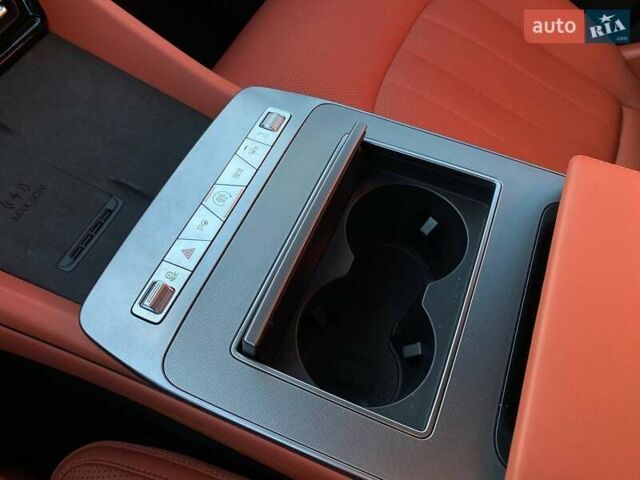 Серый БИД Tang L, объемом двигателя 0 л и пробегом 2 тыс. км за 41500 $, фото 19 на Automoto.ua