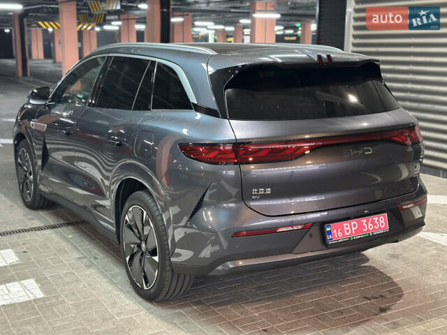 Серый БИД Tang L, объемом двигателя 0 л и пробегом 1 тыс. км за 43300 $, фото 4 на Automoto.ua