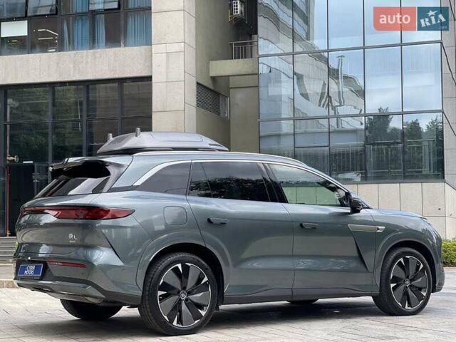 Серый БИД Tang L, объемом двигателя 1.5 л и пробегом 2 тыс. км за 49500 $, фото 2 на Automoto.ua