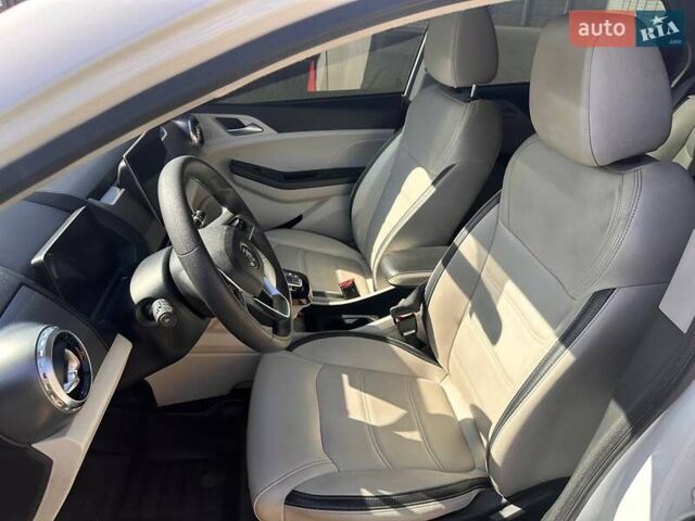 Белый БИД Yuan, объемом двигателя 0 л и пробегом 68 тыс. км за 12700 $, фото 23 на Automoto.ua