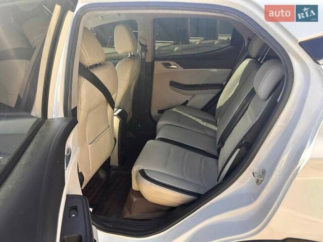 Белый БИД Yuan, объемом двигателя 0 л и пробегом 68 тыс. км за 12700 $, фото 17 на Automoto.ua