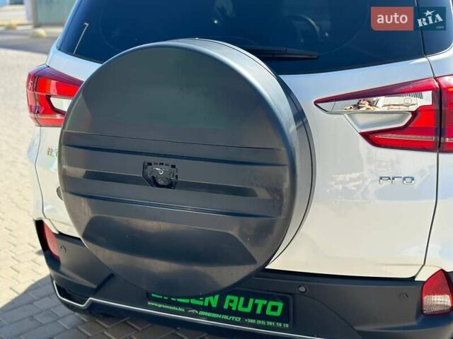 Белый БИД Yuan, объемом двигателя 0 л и пробегом 68 тыс. км за 12700 $, фото 12 на Automoto.ua