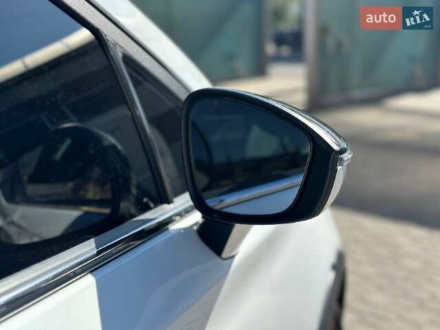 Белый БИД Yuan, объемом двигателя 0 л и пробегом 68 тыс. км за 12700 $, фото 4 на Automoto.ua