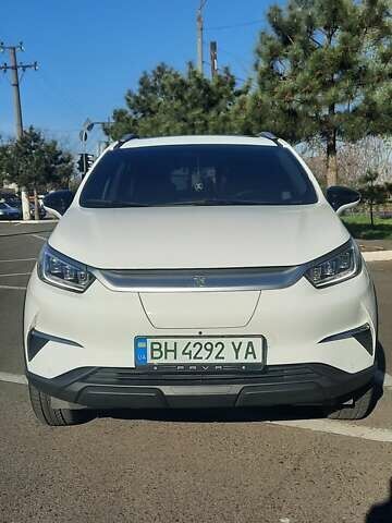 Білий БІД Yuan, об'ємом двигуна 0 л та пробігом 47 тис. км за 17700 $, фото 1 на Automoto.ua