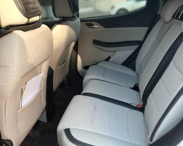 Білий БІД Yuan, об'ємом двигуна 0 л та пробігом 47 тис. км за 17700 $, фото 6 на Automoto.ua