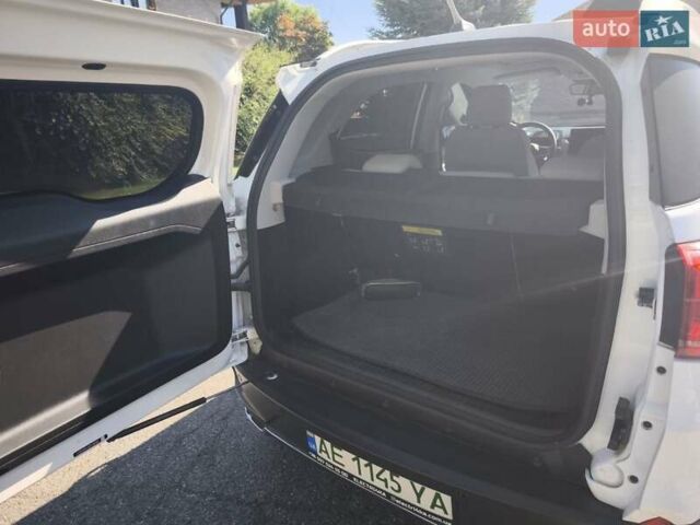 Белый БИД Yuan, объемом двигателя 0 л и пробегом 40 тыс. км за 17000 $, фото 4 на Automoto.ua